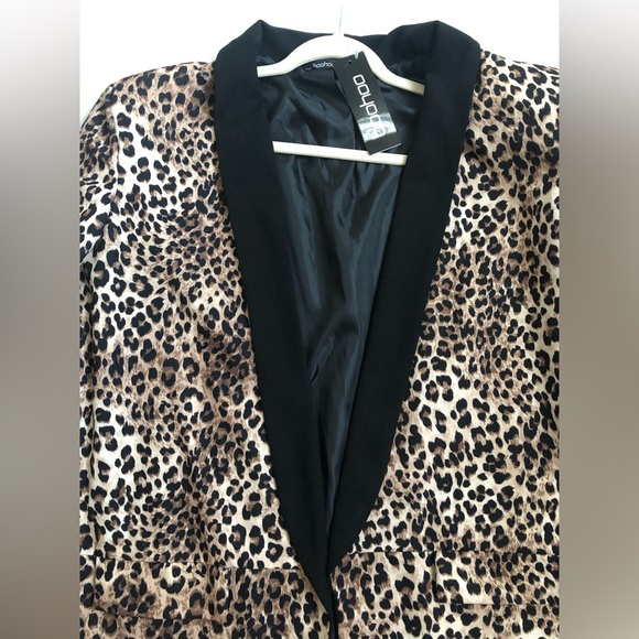 BOOHOO LEOPARD PRINT BLAZER JACKET - Picture 2 of 10